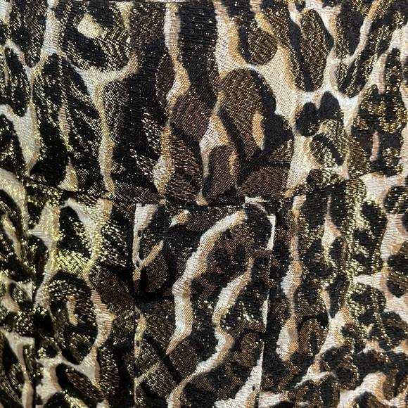 TORY BURCH SILK metallic cheetah / animal print skirt shift cut, lined, zipped 8 - Picture 7 of 12